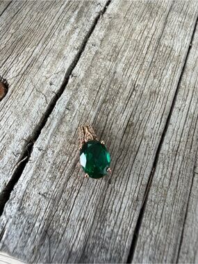 Helzberg Diamonds Rose Gold Oval Emerald Green Pendant Necklace